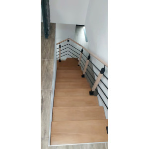 Stĺpik pre zábradlie 40x40mm čierny nerez/drevo č.6