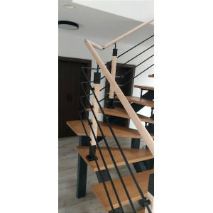 Stĺpik pre zábradlie 40x40mm čierny nerez/drevo č.6