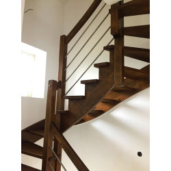 Samonosné drevené schody