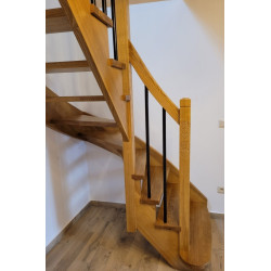 Interiérové drevené schody